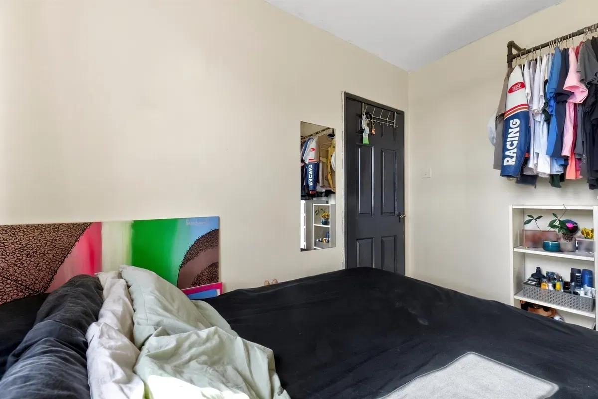 Castlecombe Drive, London - image 5