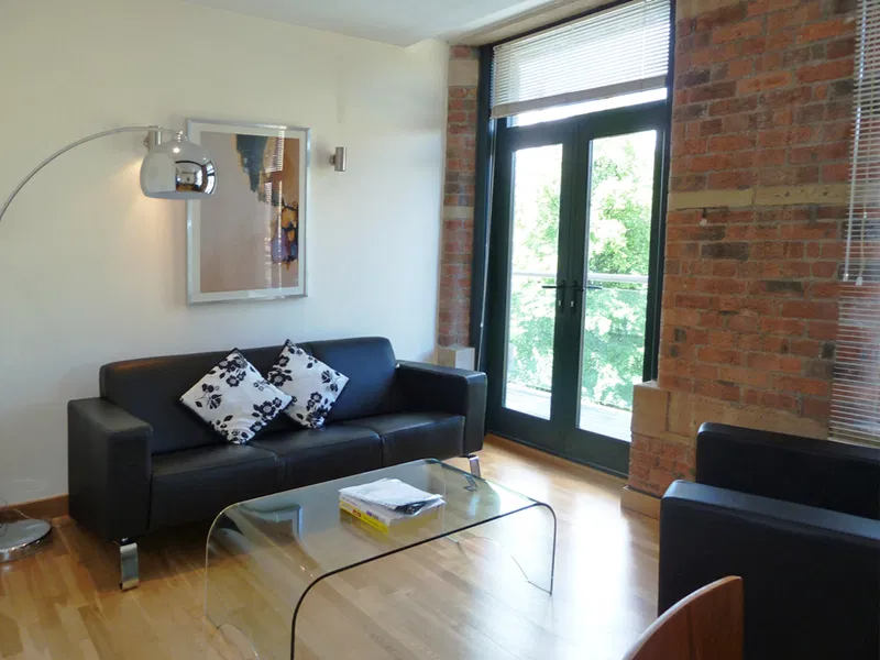 31 Masons Mill, Victoria Mills, Salts Mill Road, West Yorkshire, BD17 7EA - image 2