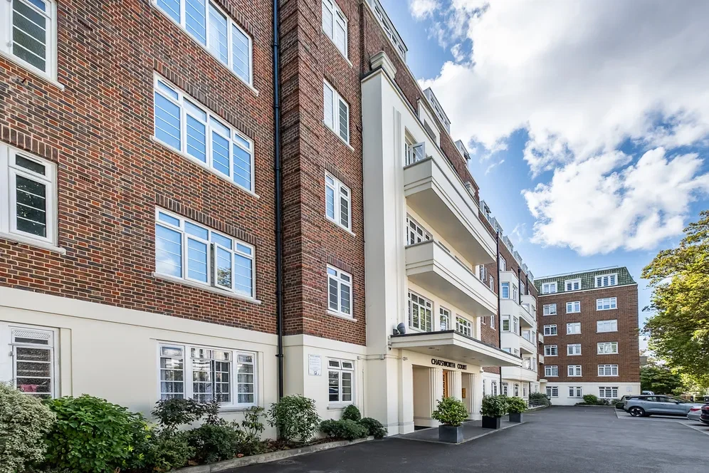 Pembroke Road, London, W8 - image 13