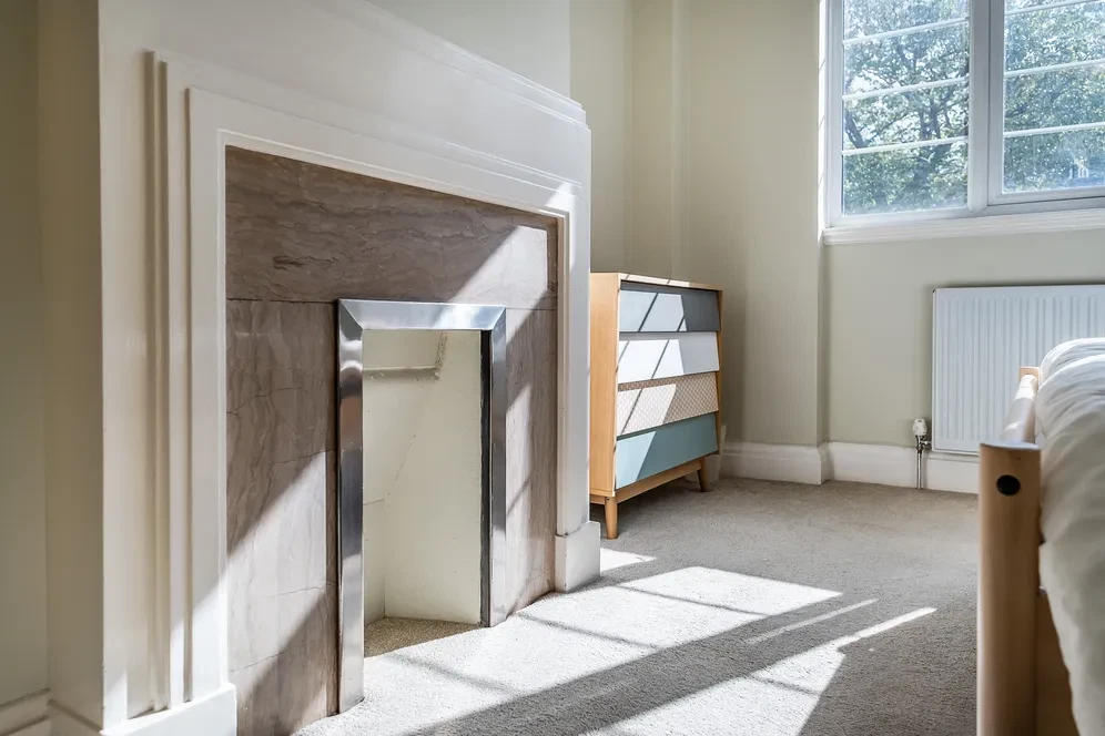 Pembroke Road, London, W8 - image 3
