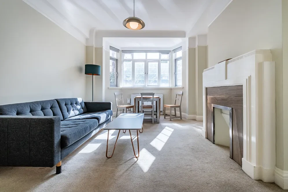 Pembroke Road, London, W8 - image 4