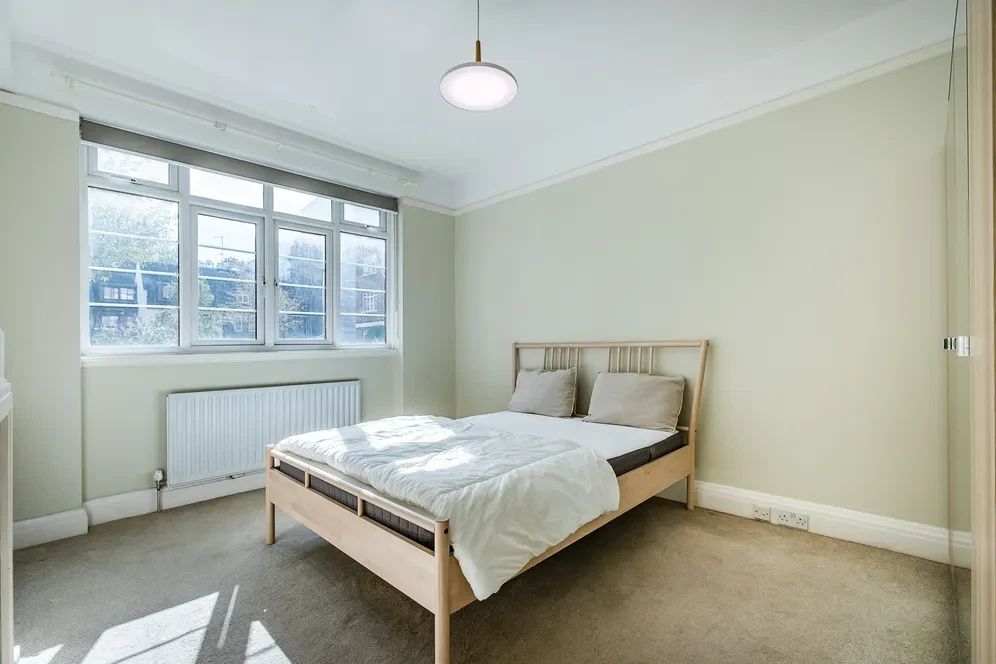 Pembroke Road, London, W8 - image 8
