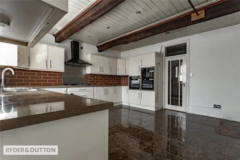 Spotland Road, Spotland, OL12 7AG - image 2
