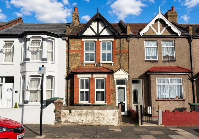 106 Eldon Road, Wood Green, London, N22 5EE - image 1