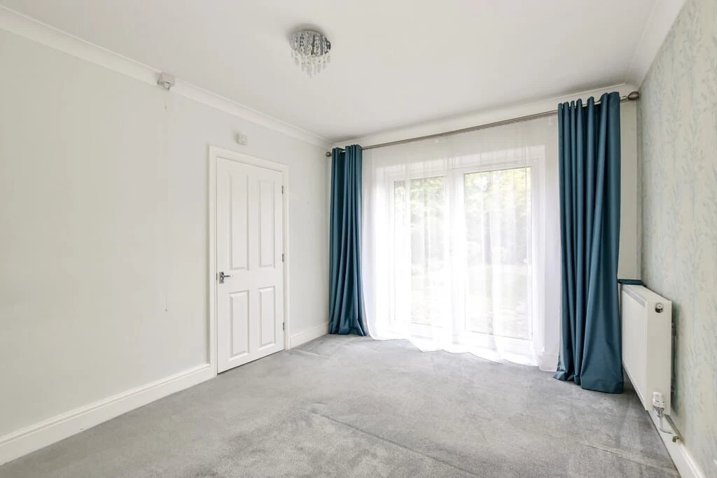 Gammons Lane, Watford, WD24 - image 4