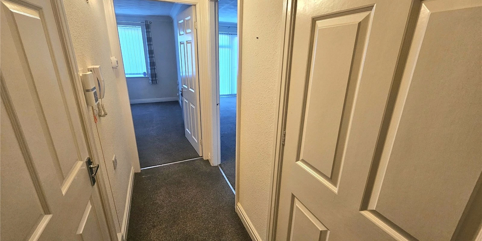 Hesslewell Court, Heswall, CH60 7TW - image 8