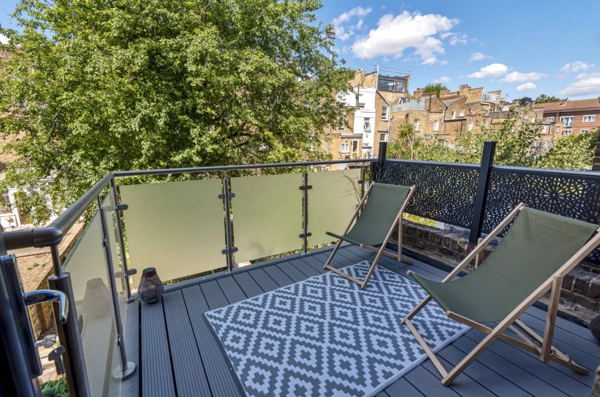 Shepherds Bush, London, Hammersmith & Fulham, W12 - image 5