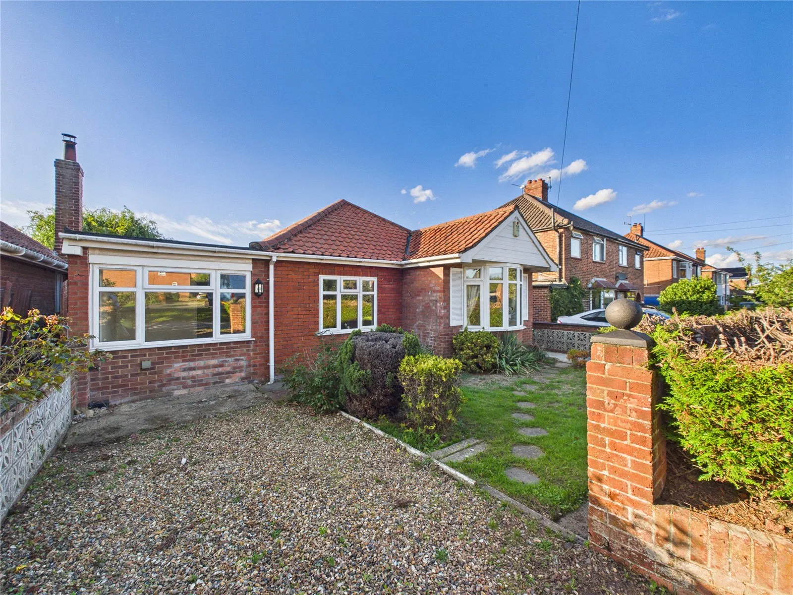 North Walsham Road, Norwich, Norfolk, NR6 7QL - image 1