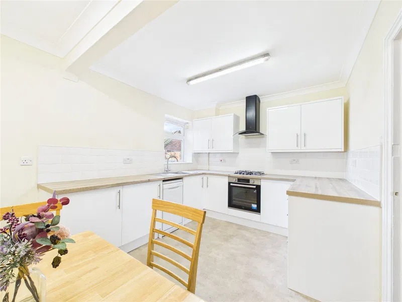 North Walsham Road, Norwich, Norfolk, NR6 7QL - image 2