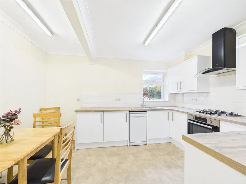 North Walsham Road, Norwich, Norfolk, NR6 7QL - image 3