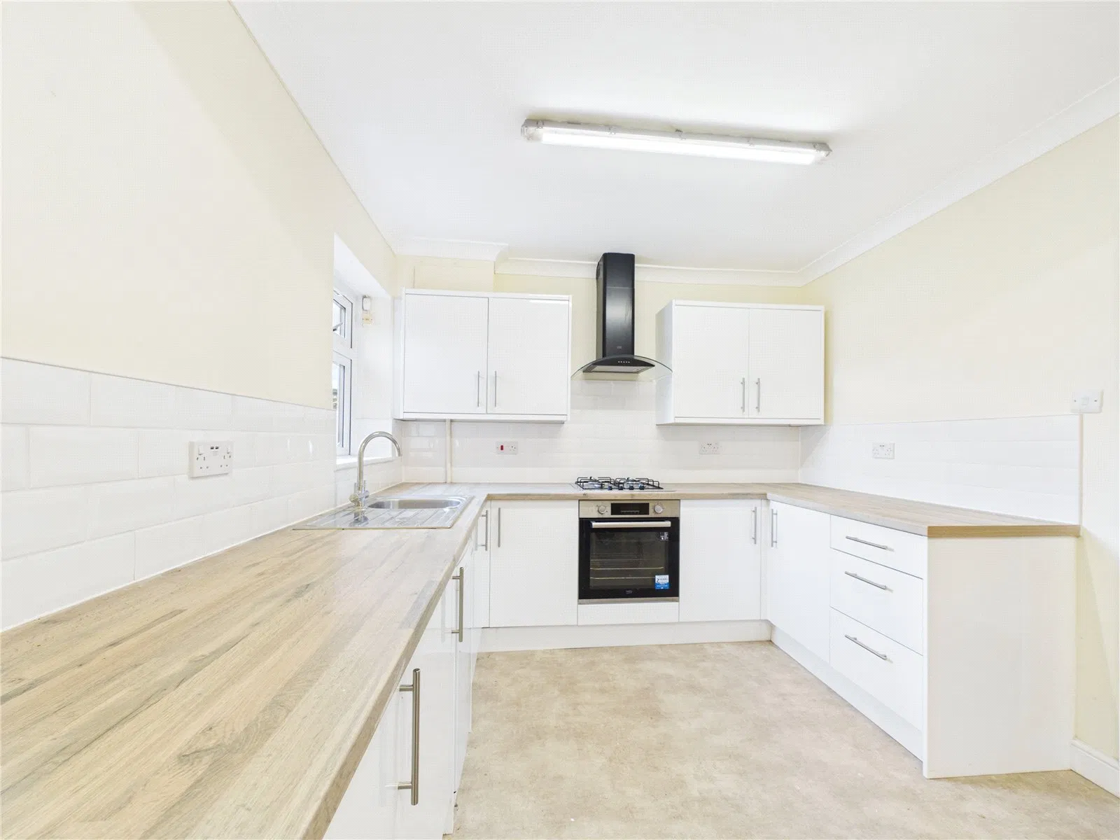 North Walsham Road, Norwich, Norfolk, NR6 7QL - image 4