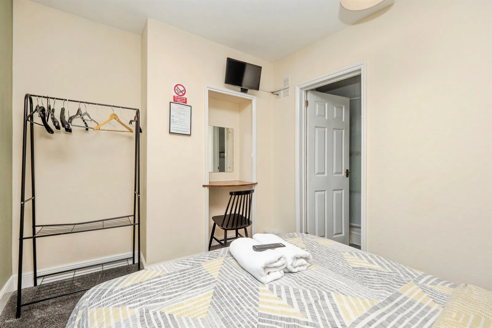 Waterloo Place, Weymouth, DT4 - image 3