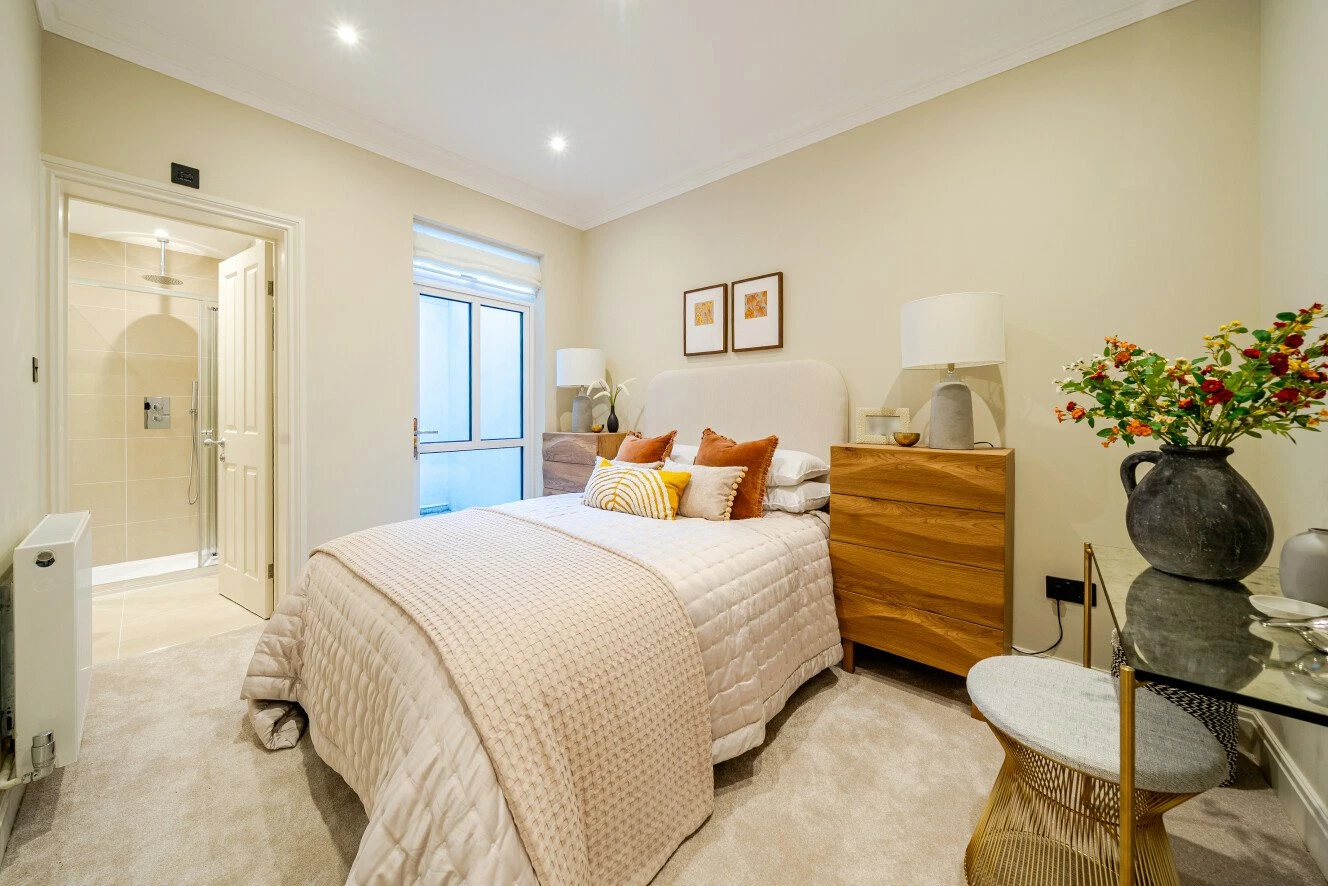 Standen Road, Southfields, London, SW18 - image 4