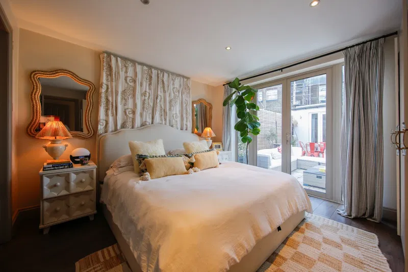 Herries Street, Queens Park, London, W10 - image 2