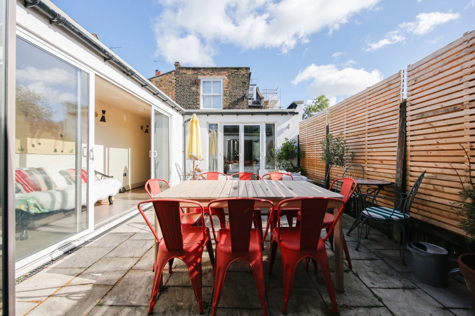 Herries Street, Queens Park, London, W10 - image 3