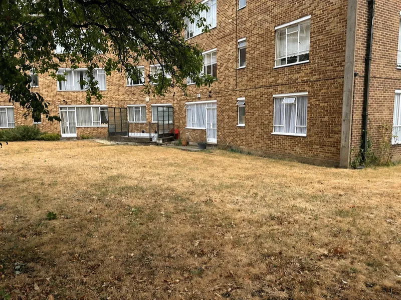 Willesden Lane, Willesden Green, London, NW6 - image 3