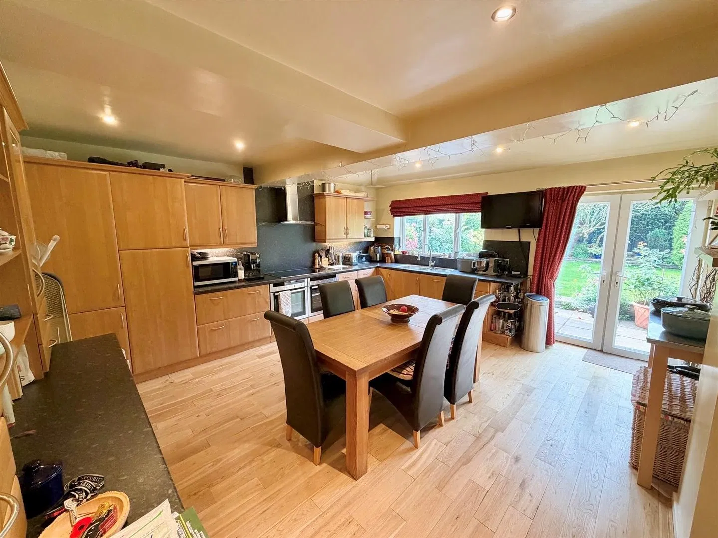 Canterbury Road, Hale, WA15 8PL - image 3