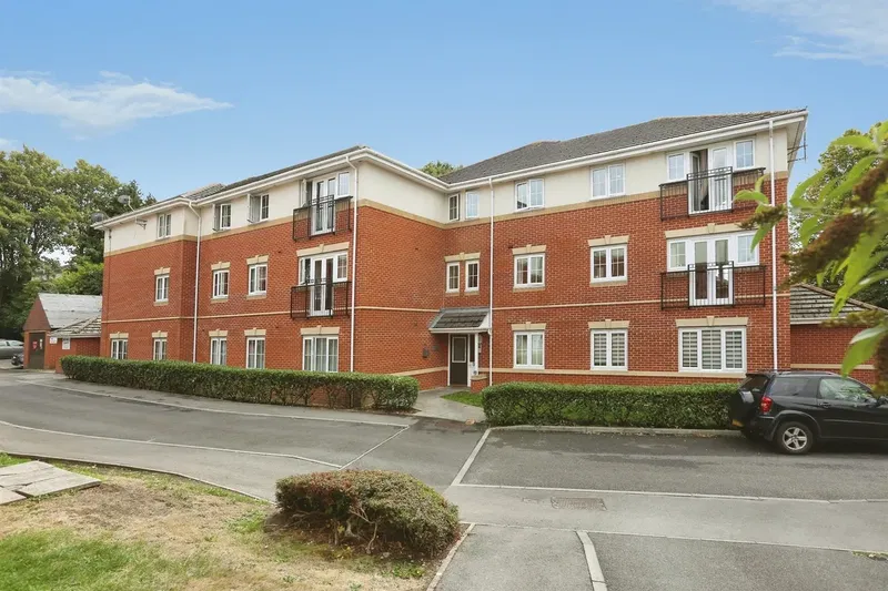 Mirabella Close, Southampton