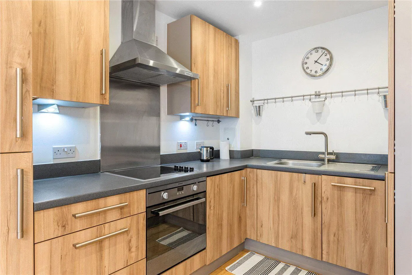 Queensland Road, London, N7 - image 4