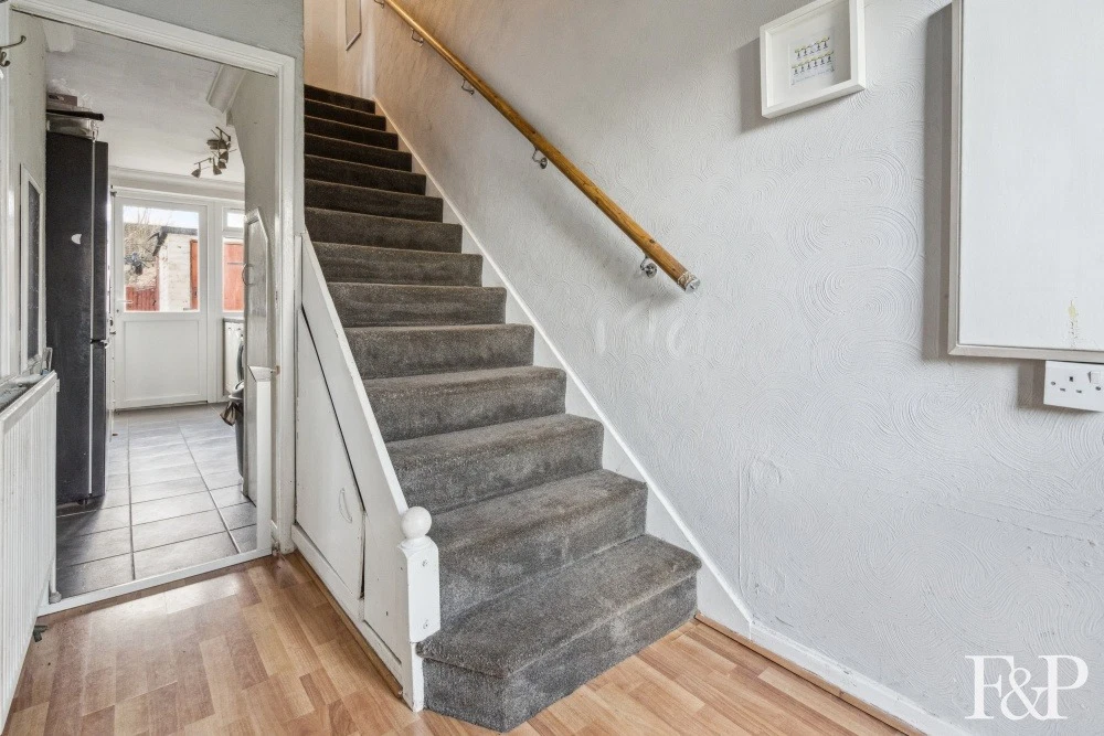 Whittaker Road, Nr Burnham - image 12