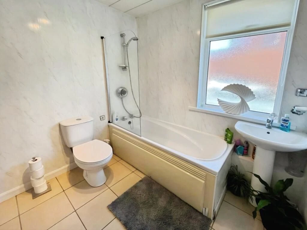 43 Readhead Avenue, South Shields, Tyne And Wear, NE33 3AP - image 13