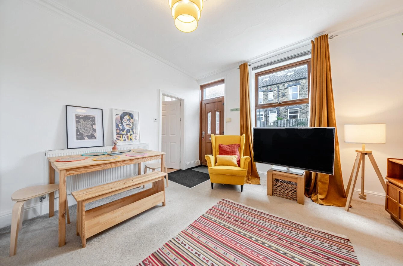 32 Pembroke Road, Pudsey, West Yorkshire, LS28 7NE - image 12