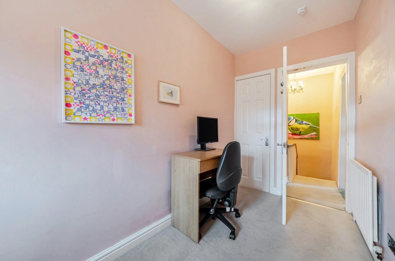 32 Pembroke Road, Pudsey, West Yorkshire, LS28 7NE - image 14