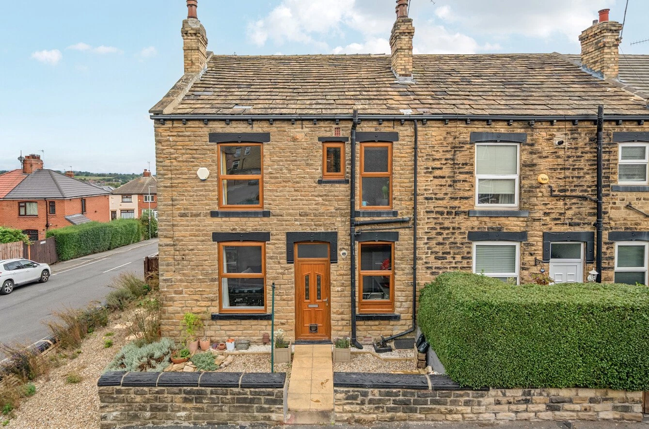 32 Pembroke Road, Pudsey, West Yorkshire, LS28 7NE - image 19