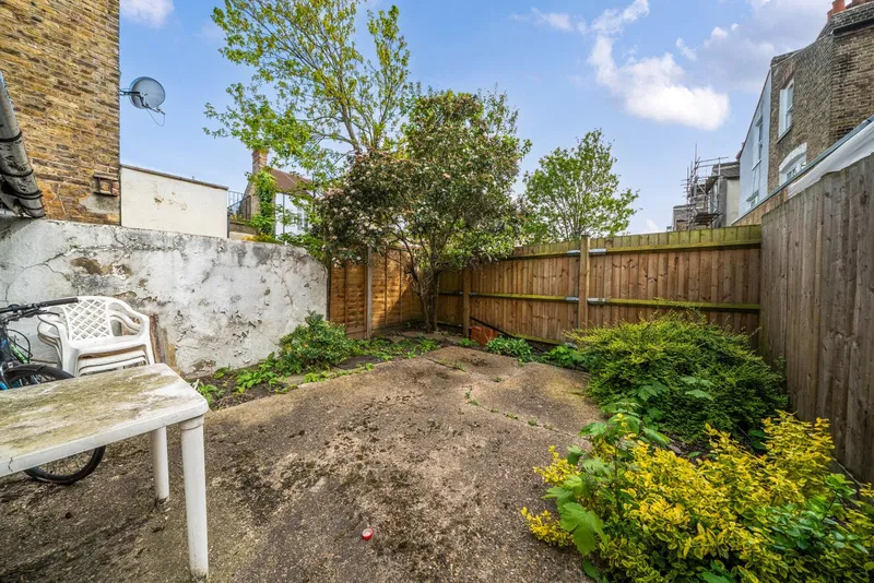 Mount Ephraim Road, Streatham, London, SW16 - image 2