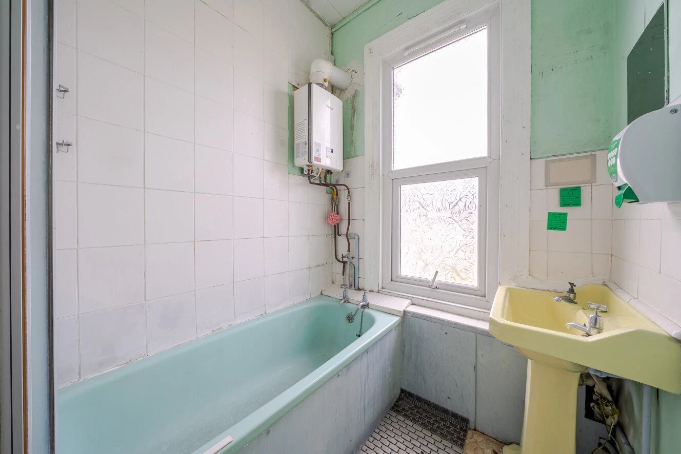 Mount Ephraim Road, Streatham, London, SW16 - image 5