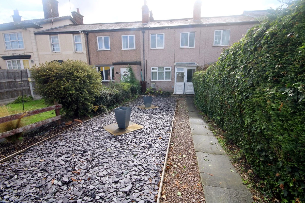High Street, Saltney, Chester - image 1