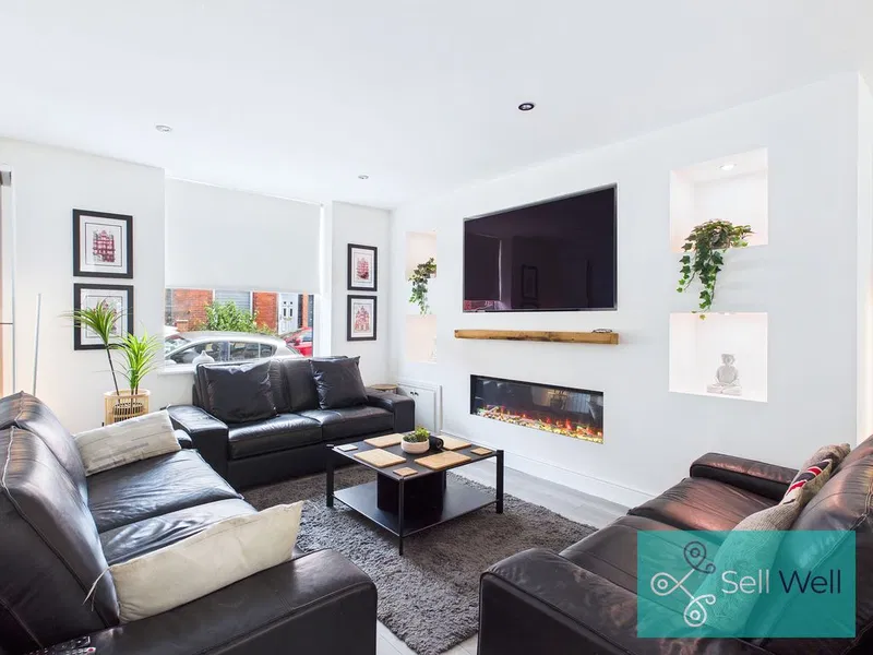 Park Street, Swinton, Manchester, M27 4UN - image 3