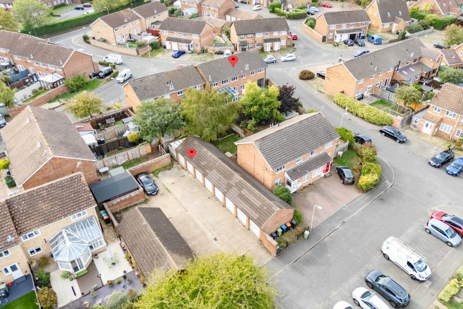 Petersham Close, Newport Pagnell - image 16
