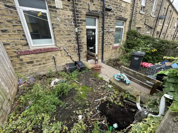22 Union Street, Sowerby Bridge, West Yorkshire HX6 2PB - image 3