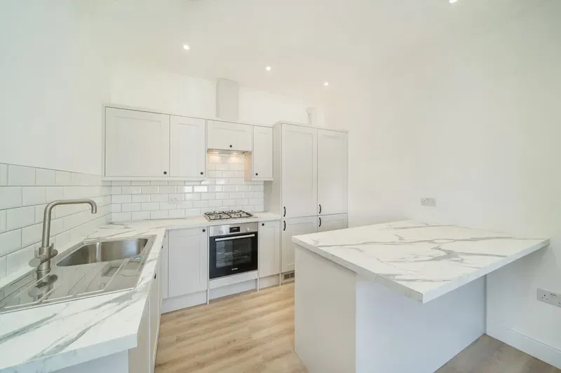 Rudloe Road, Balham - image 3