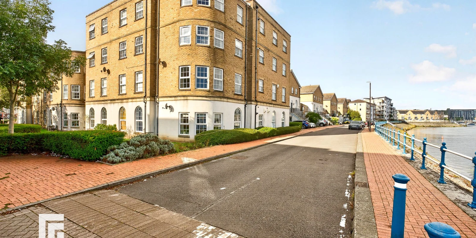 John Batchelor Way, Penarth, CF64 - image 34