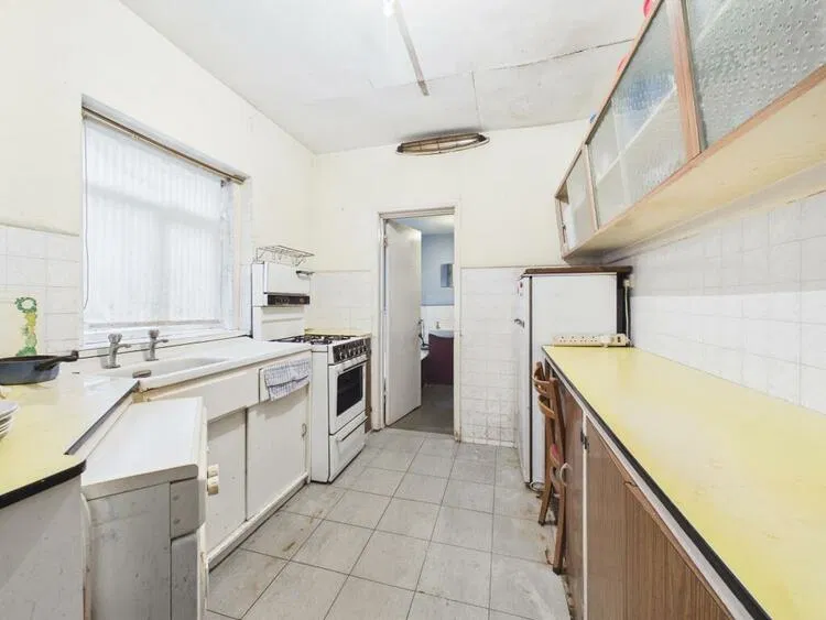 14 Hartington Street, Derby, Derbyshire DE23 8EA - image 4