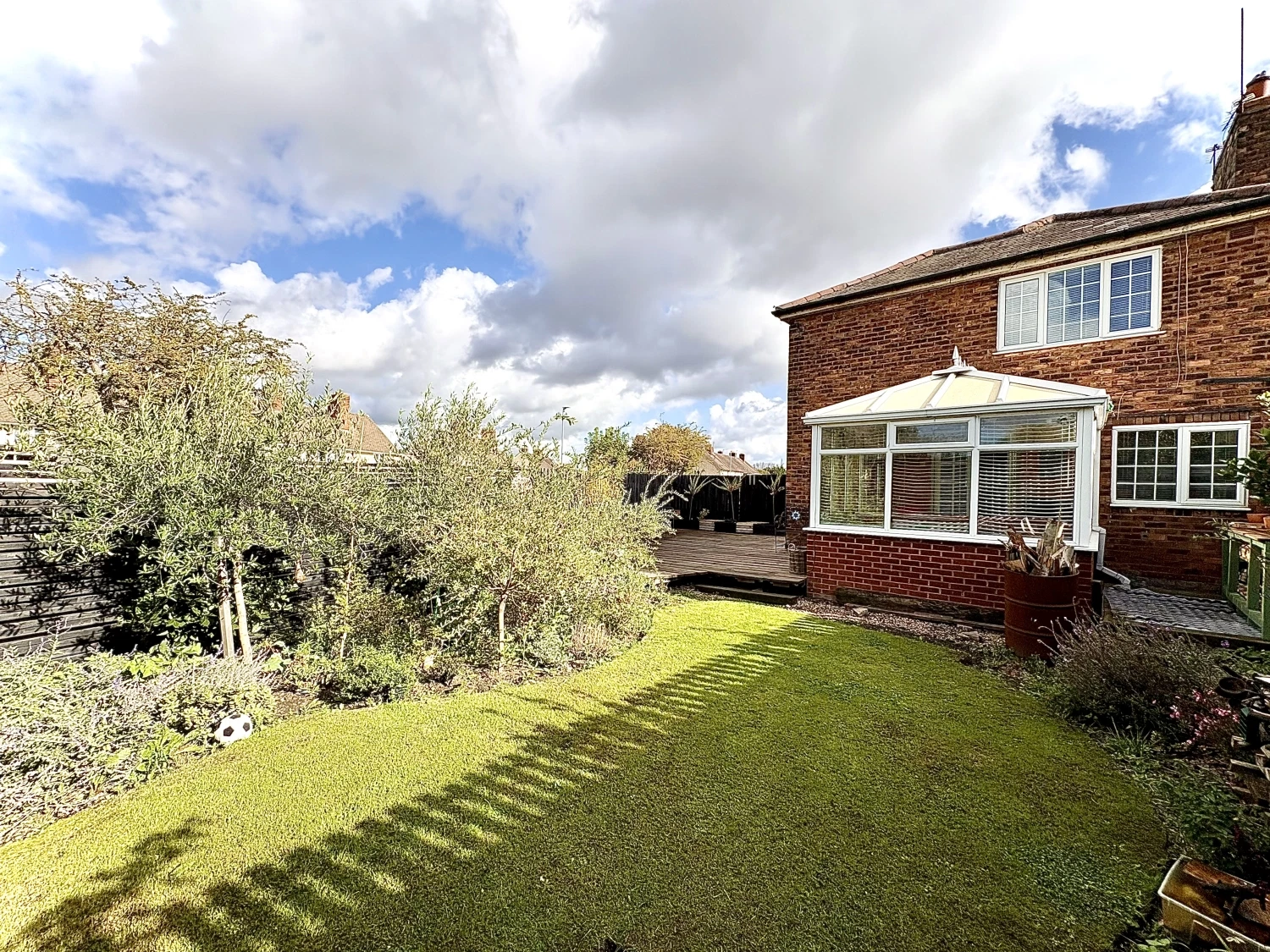 Clement Road, Bilston, WV14 - image 18