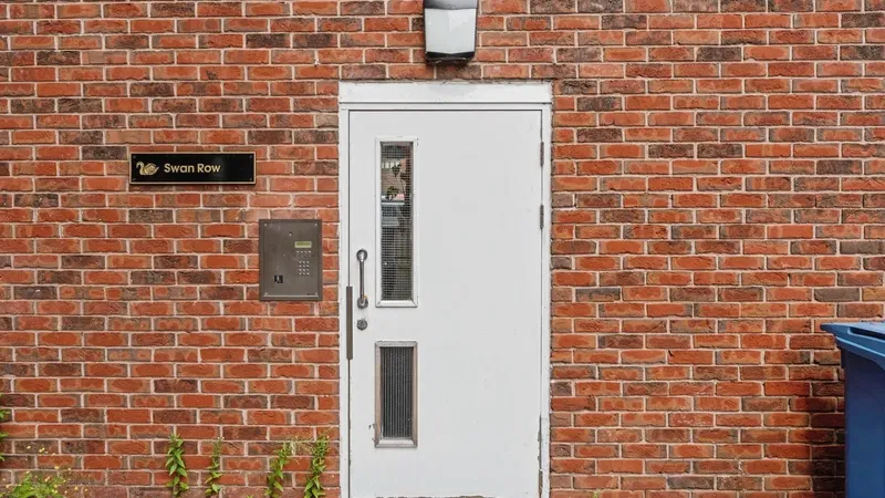 Steam Mill Street, Chester, Cheshire, CH3 - image 2
