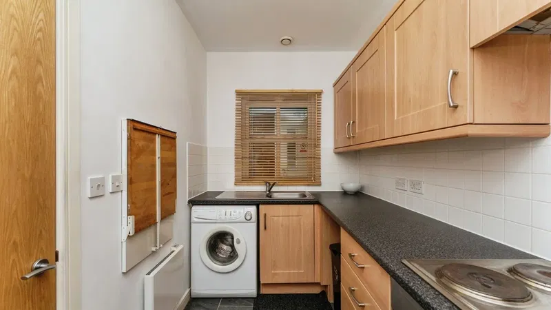 Steam Mill Street, Chester, Cheshire, CH3 - image 3