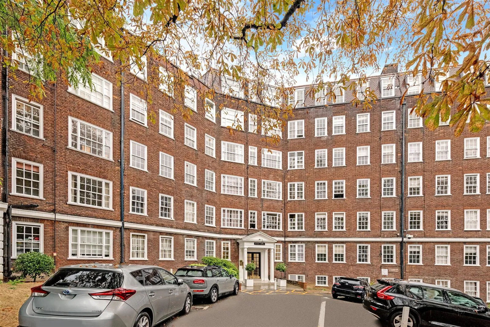 Eton College Road, Belsize Park, London, NW3 - image 1