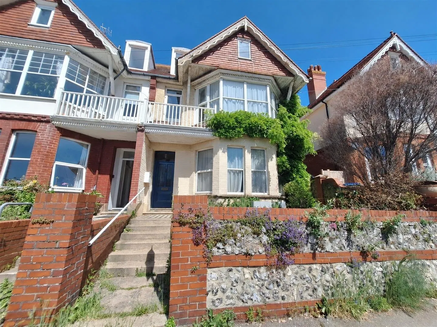 Sutton Road, Seaford - image 1