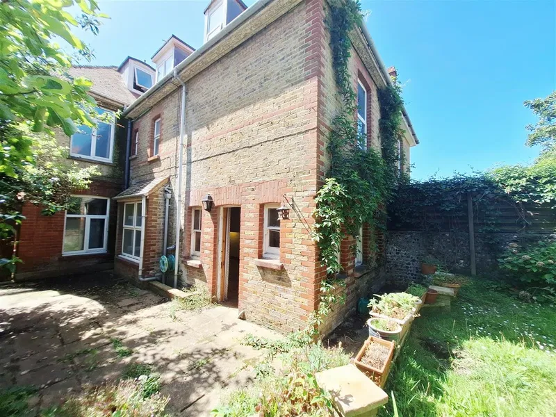 Sutton Road, Seaford - image 3