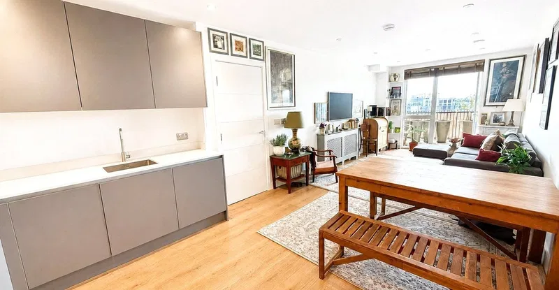Creekside, London, SE8 4EY - image 2