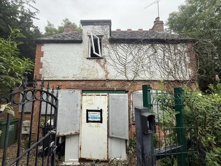 53 Parsons Road, Redditch, Worcestershire B98 7EE - image 2