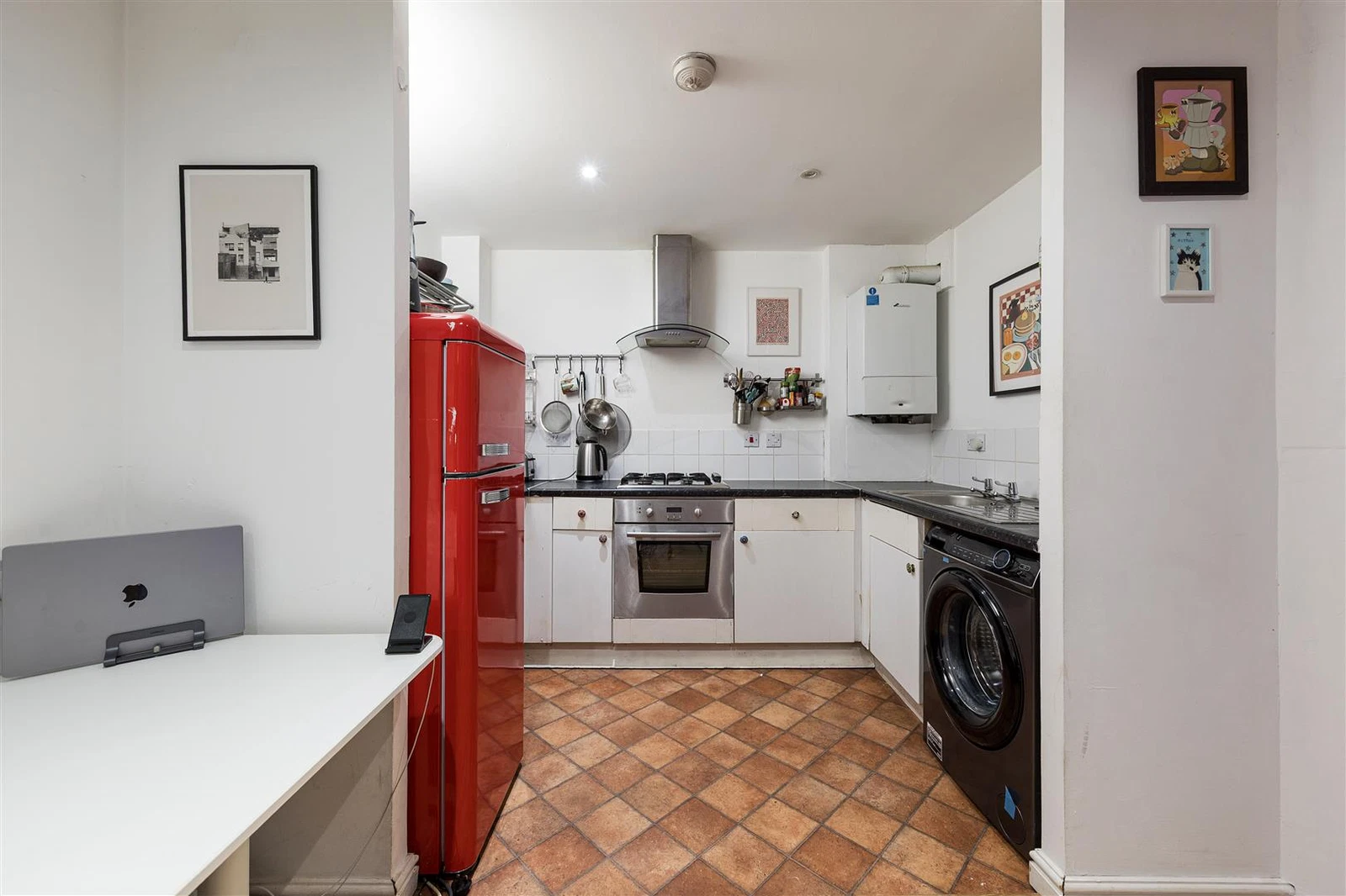 Woodmill Road, Hackney, E5 - image 3
