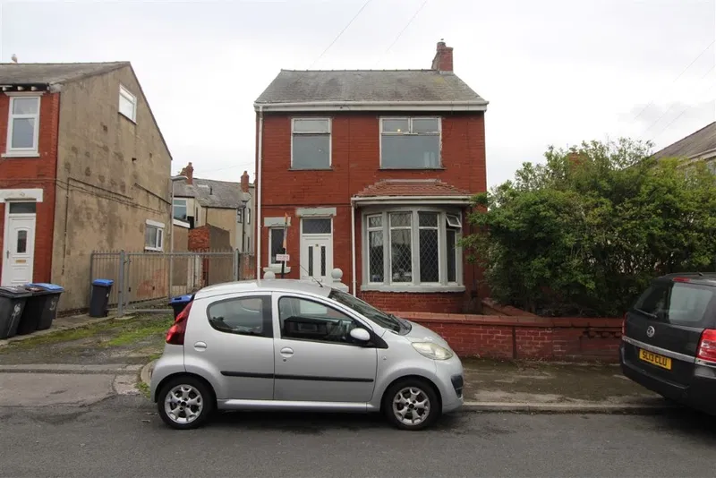 3 Condor Grove, Blackpool, Lancashire, FY1 5JU