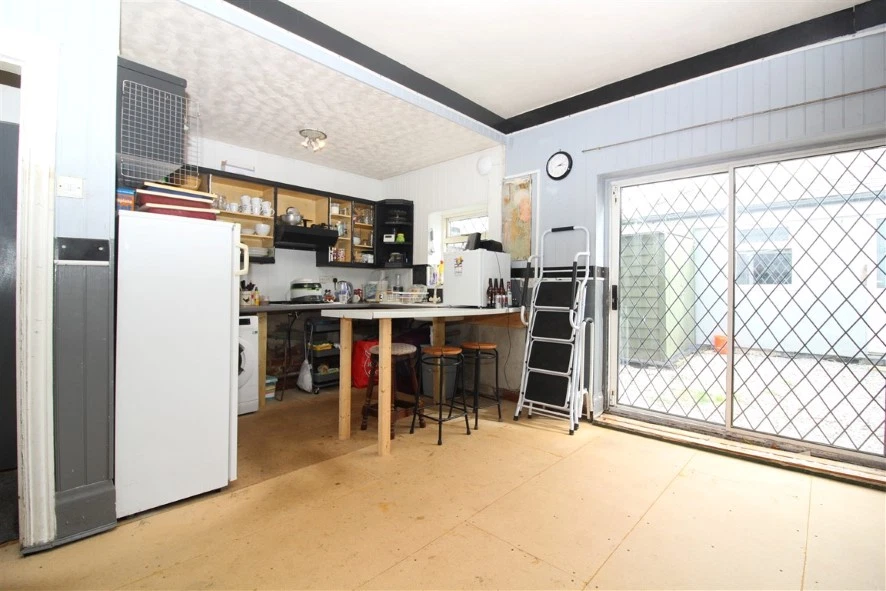 3 Condor Grove, Blackpool, Lancashire, FY1 5JU - image 2