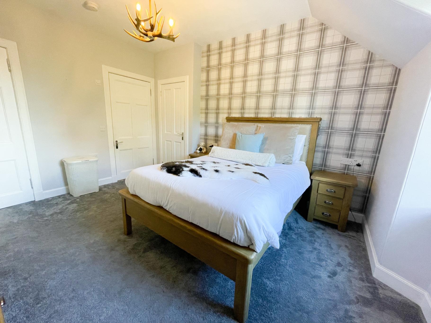 Foyers, Inverness, IV2 - image 22
