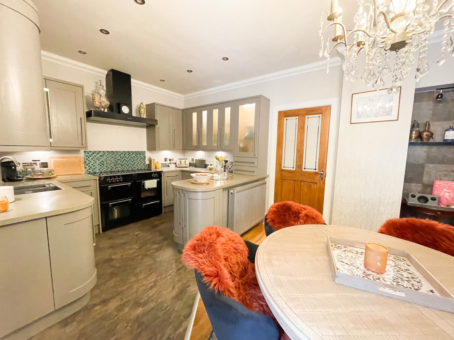 Foyers, Inverness, IV2 - image 8